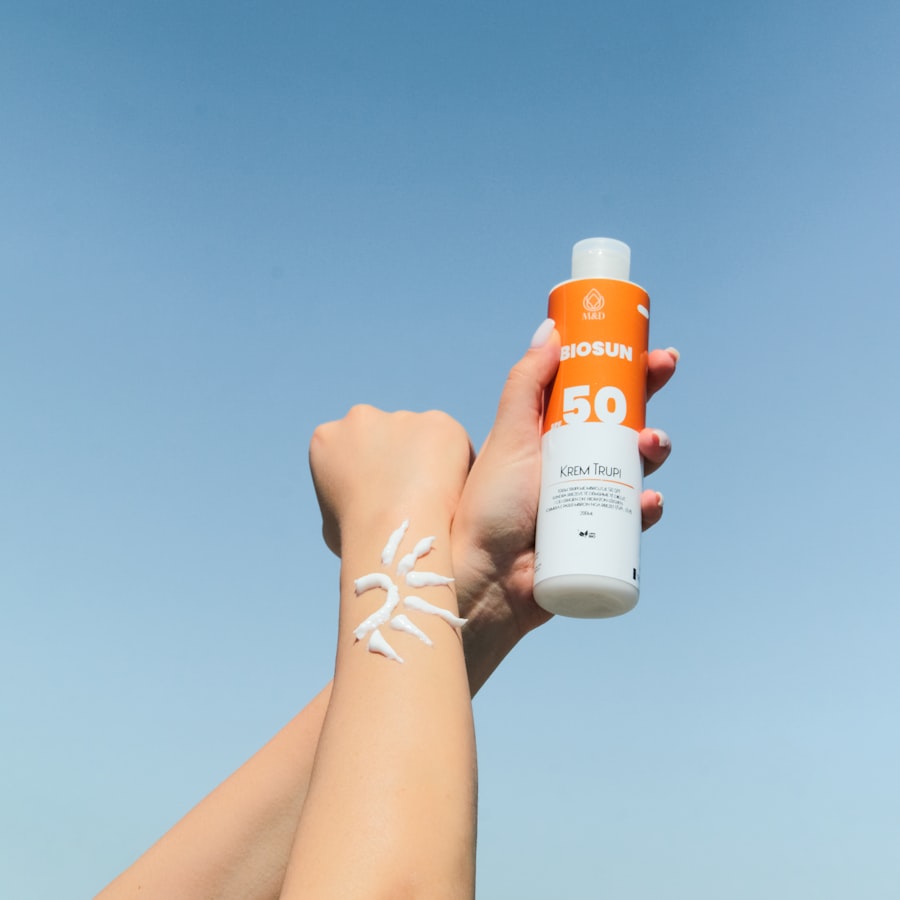 Cyclear Vitamin C UV Essence SPF50++ 70g