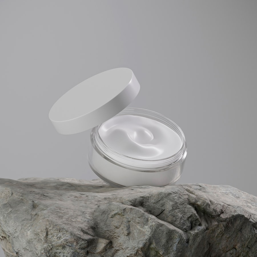 Ponds Age Miracle Day Cream 50g